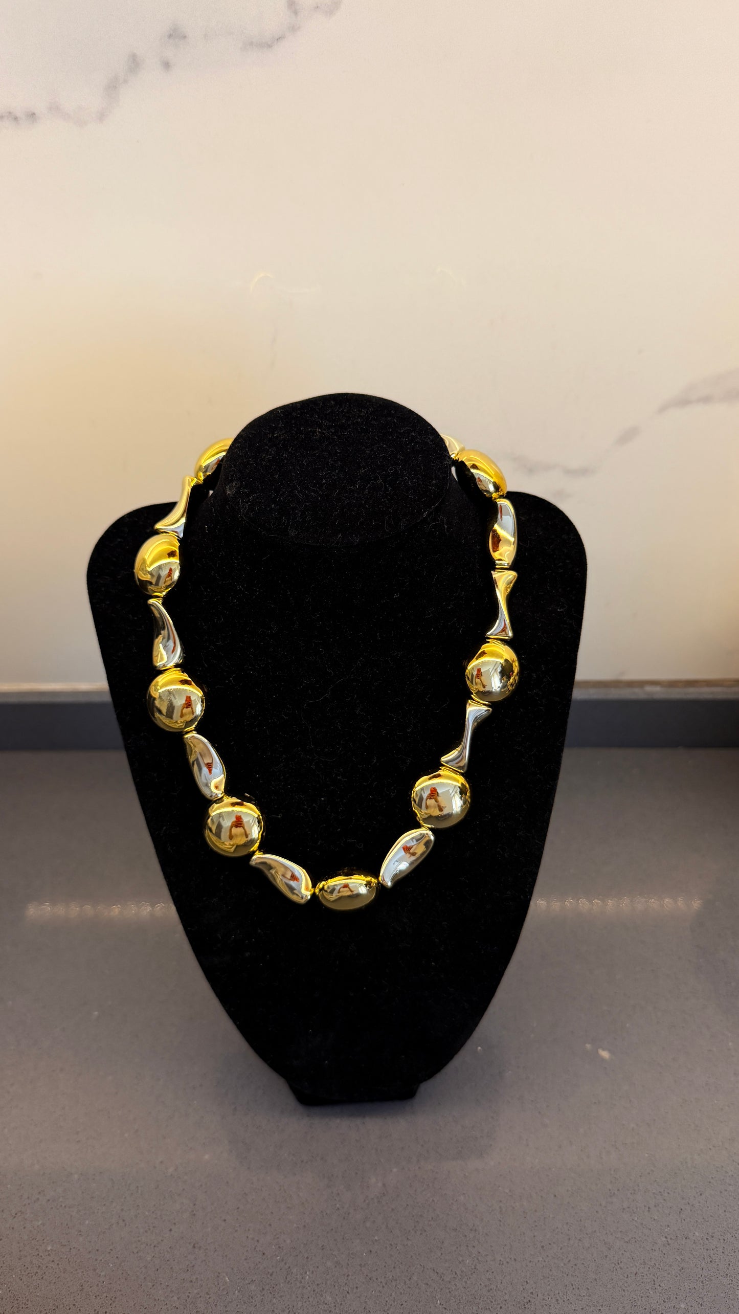 Gold kolye
