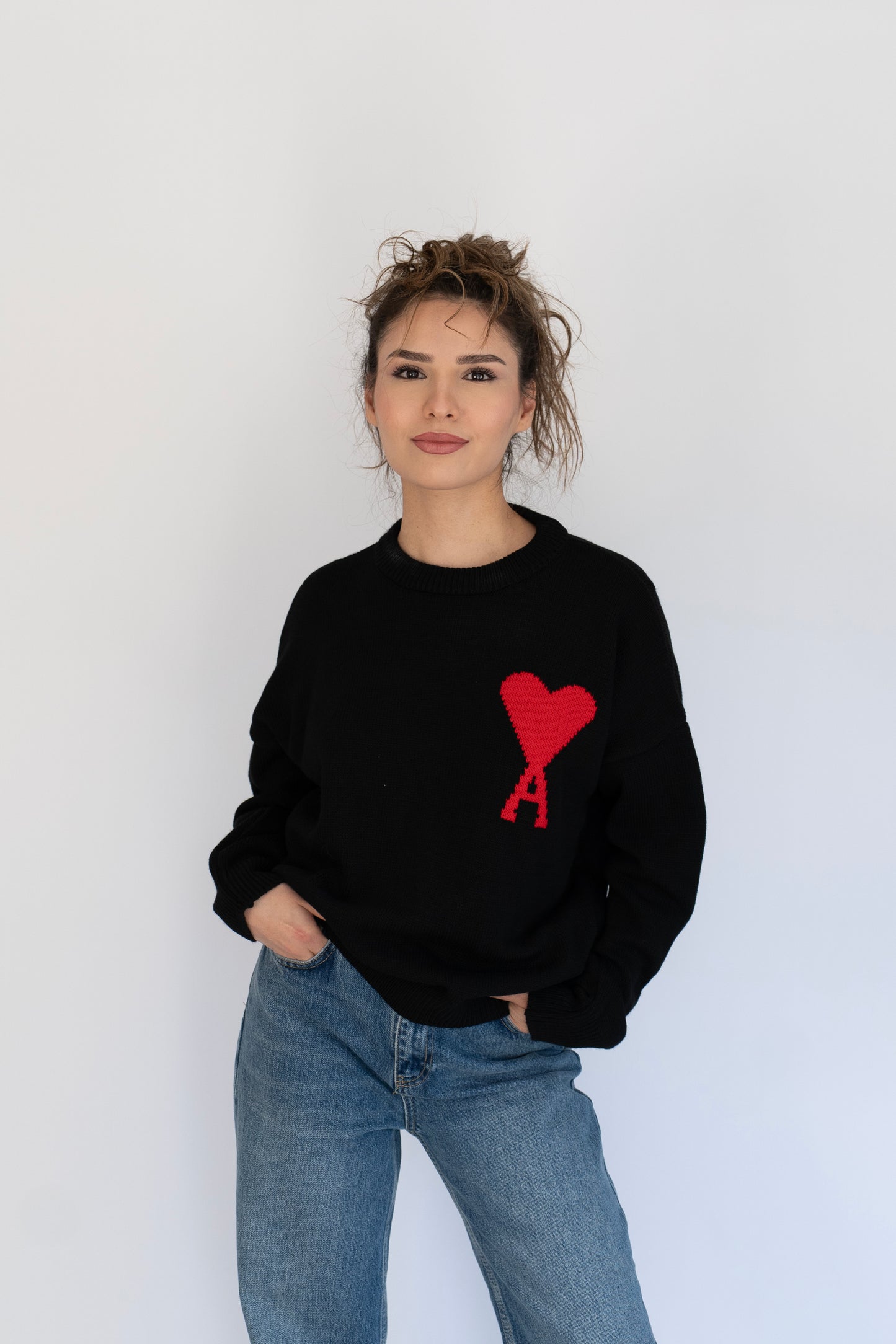 🖤 Siyah kalp detaylı oversize triko