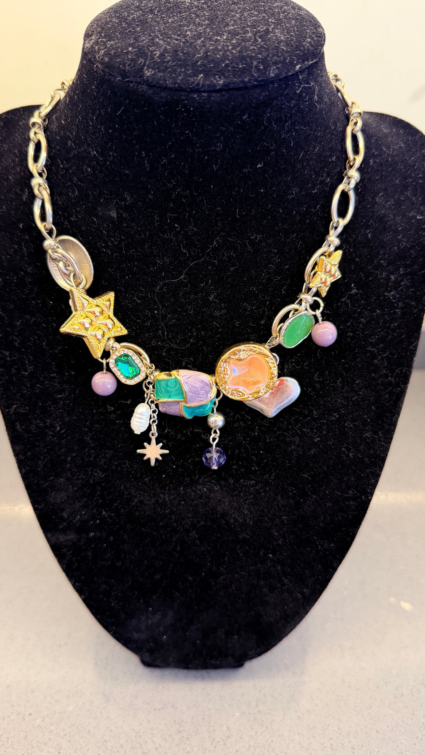 Celeste Charm Kolye