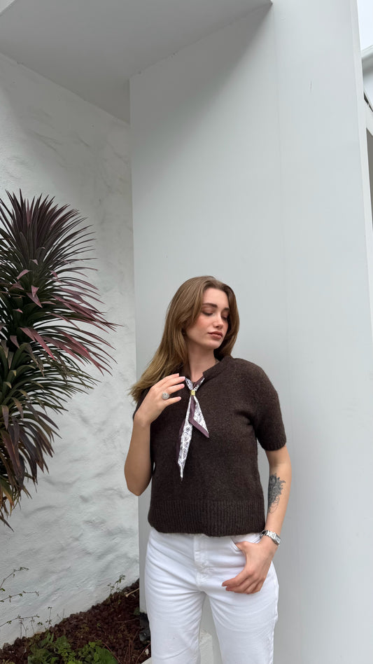 fular detaylı triko kazak