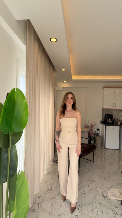 Krem gold detay kemerli tulum