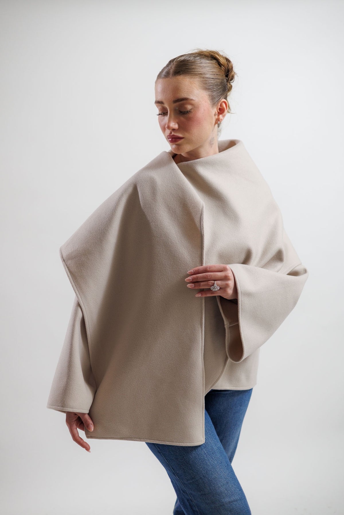 Vizon kaşe oversize panço – görsel 2